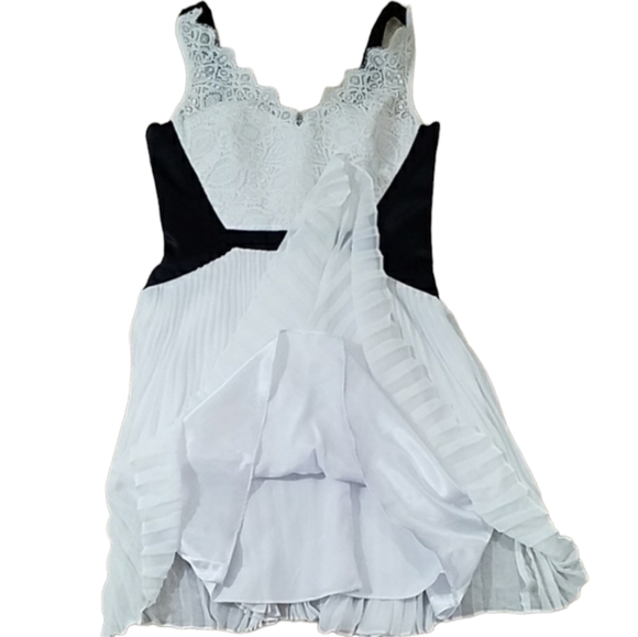 Max and Cleo~Sz 4~White "Tricia" Summer Dress NWT - Picture 5 of 11